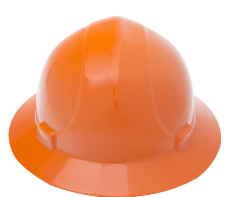 Capacete aba total classe b