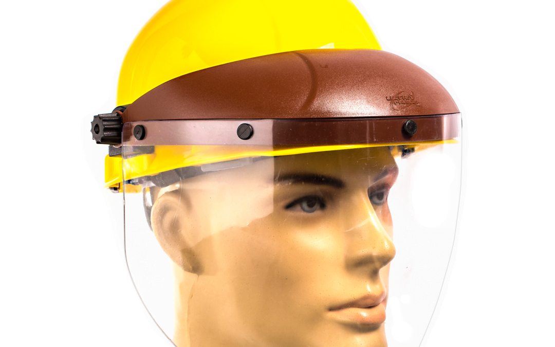 Face Shield da UMP passa no teste de alto impacto. Entenda mais